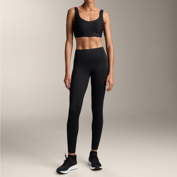 NEW Women's Black High-Waisted Leggings - Picture 2 of 16